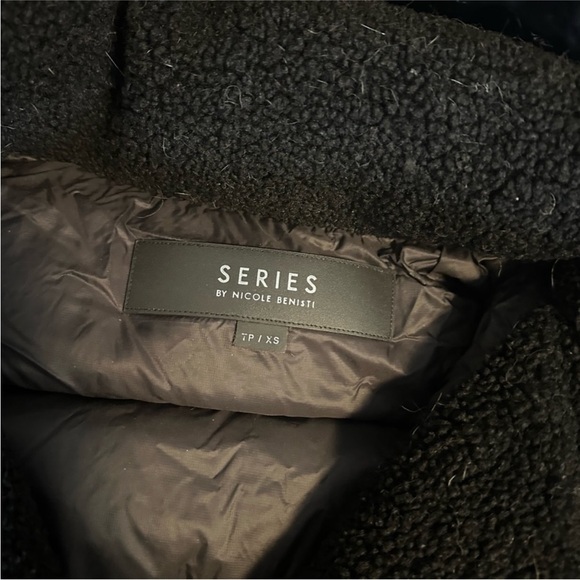 NB Series by Nicole Benisti Shiny Black Puffer Jacket - Picture 3 of 6